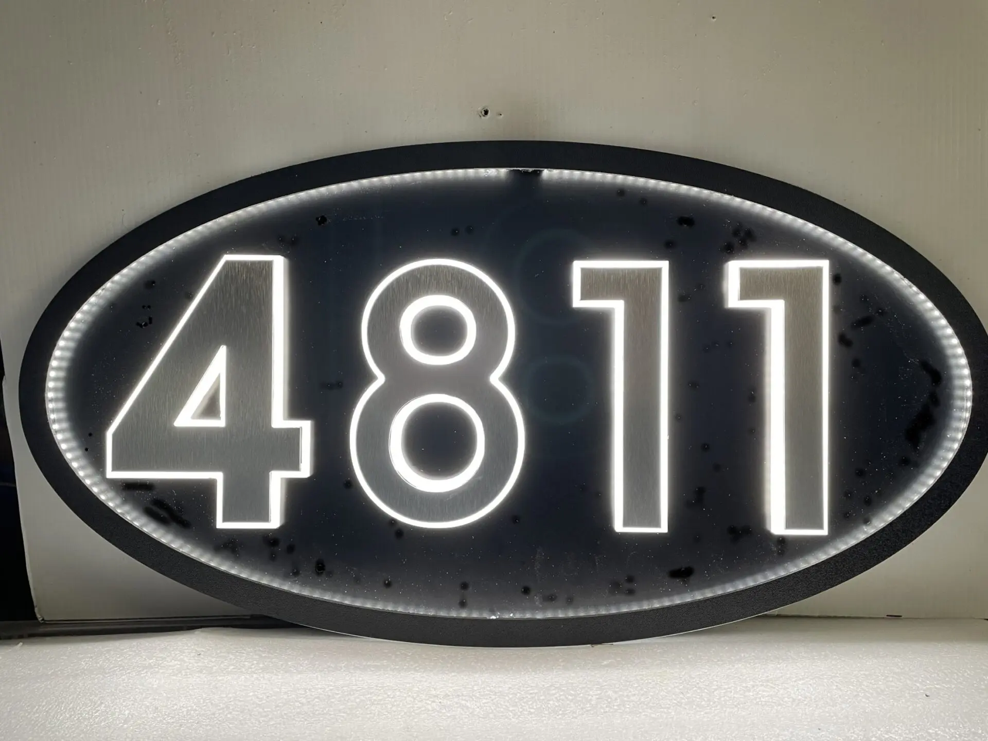 custom single numbers metallic black backplate
